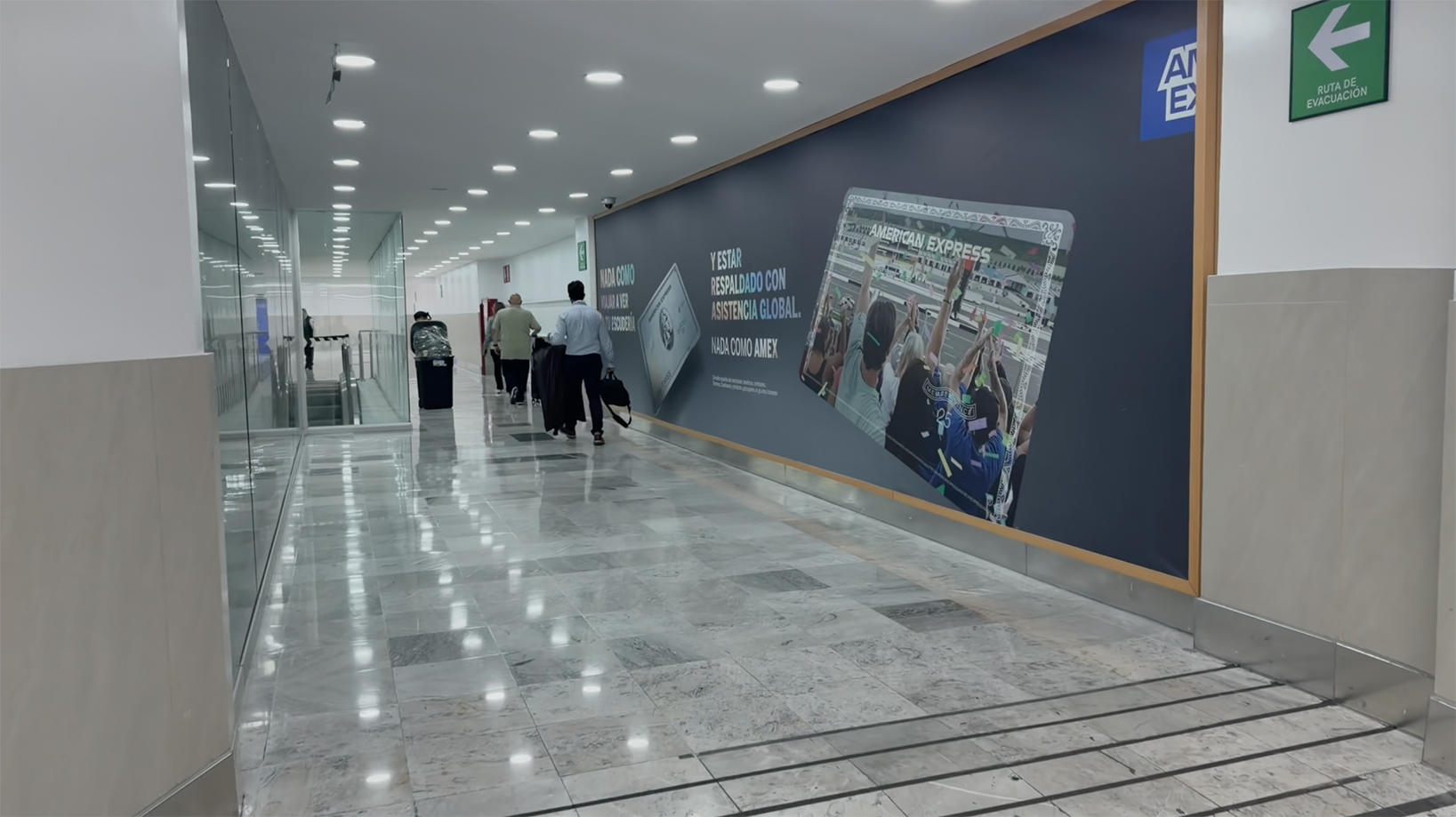 Aeropuerto IMU